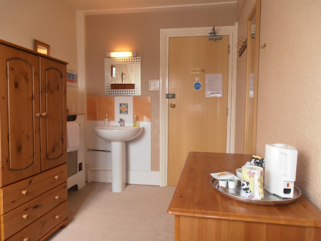 Meadowlea Guest House Okehampton Phòng bức ảnh